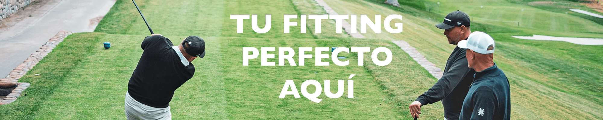 Fitting de palos de golf en el campo con asesoramiento profesional